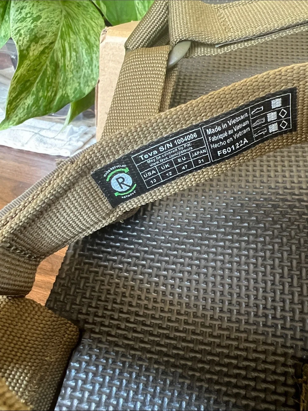Teva durable olive